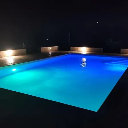 בית נופש Casa Salentina 4 *